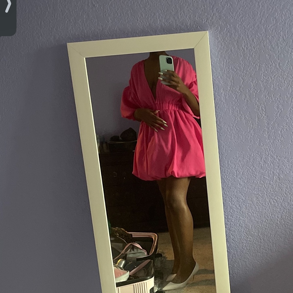Prettylittlething pink puff dress.
